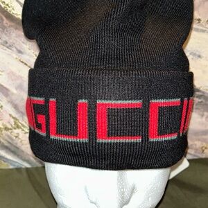Gucci Black Beanie with Red and Green Logo Band